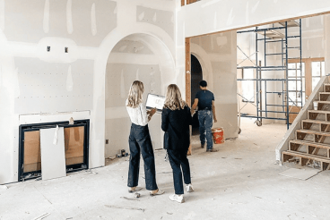 Как избежать проблем и эффективно управлять проектом: советы для дизайнеров интерьера и архитекторов